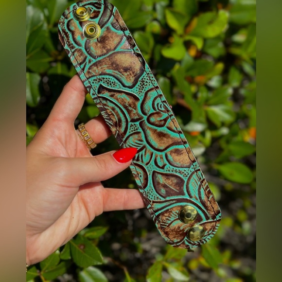 Embossed Leather Wide Band Bracelet - Picture 1 of 2